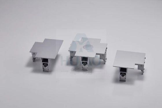 acheter Accessoires de profilés en aluminium, support d'angle en aluminium, raccords en aluminium online manufacture